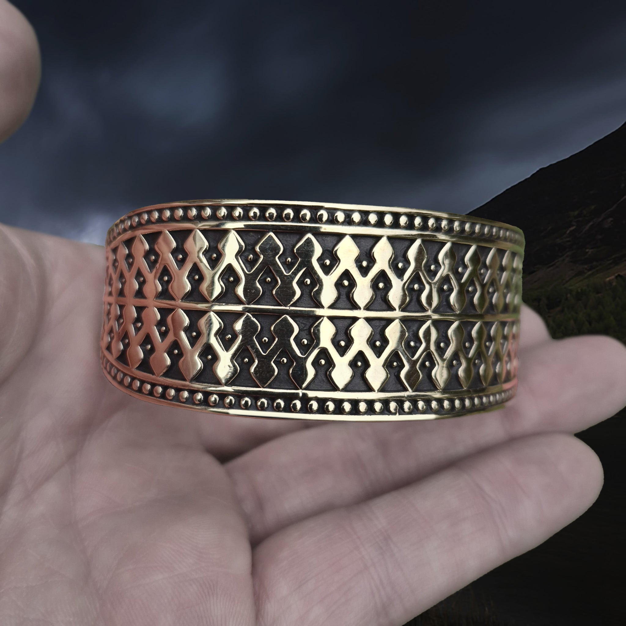Bronze Hiberno-Norse Viking Bracelet / Arm Ring Replica with 1 Dot Design on Hand - Front View