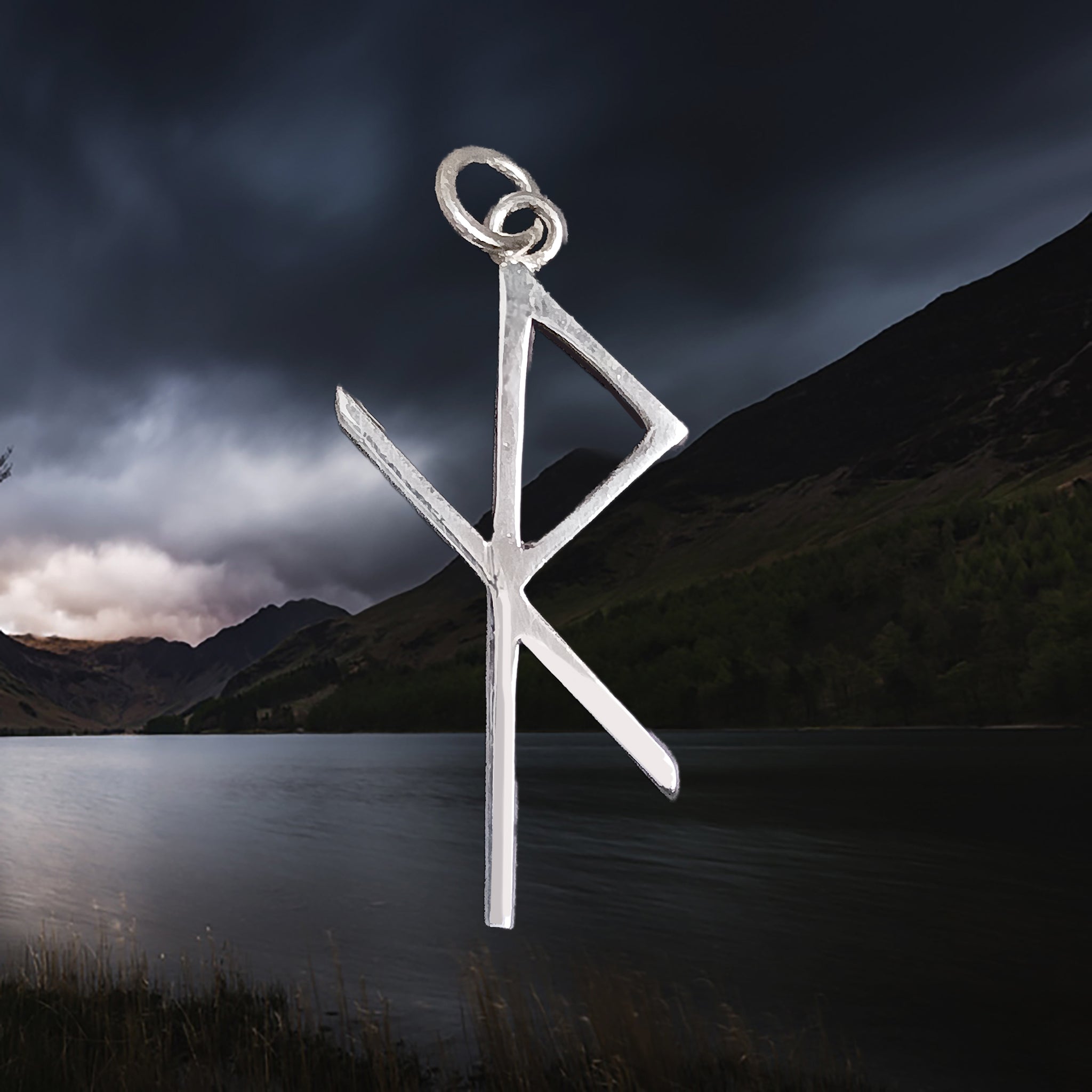 Silver Safe Travel Bind Rune Viking Pendant