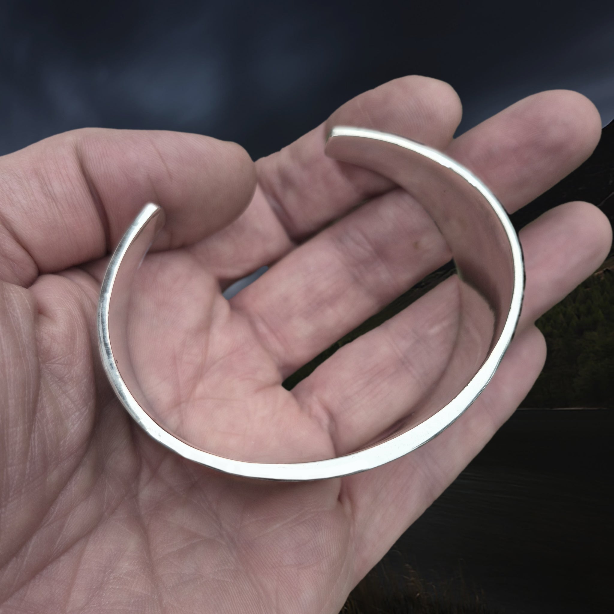Silver Viking Bracelet / Arm Ring Replica From Anglesey with 1 Dot Design on Hand - Above View