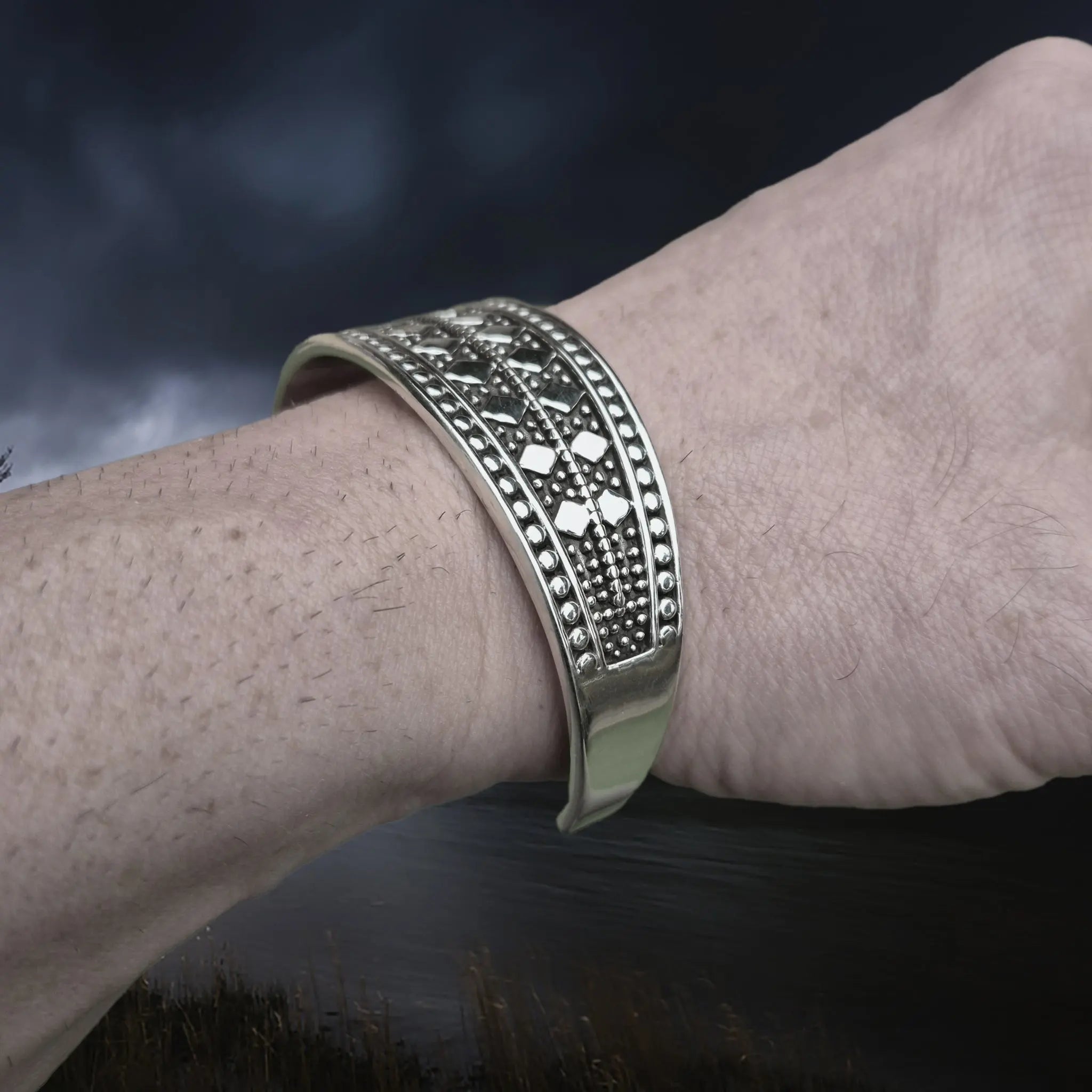 Silver Viking Bracelet / Arm Ring Replica From Anglesey with 5 Dot Design on Wrist - Side View