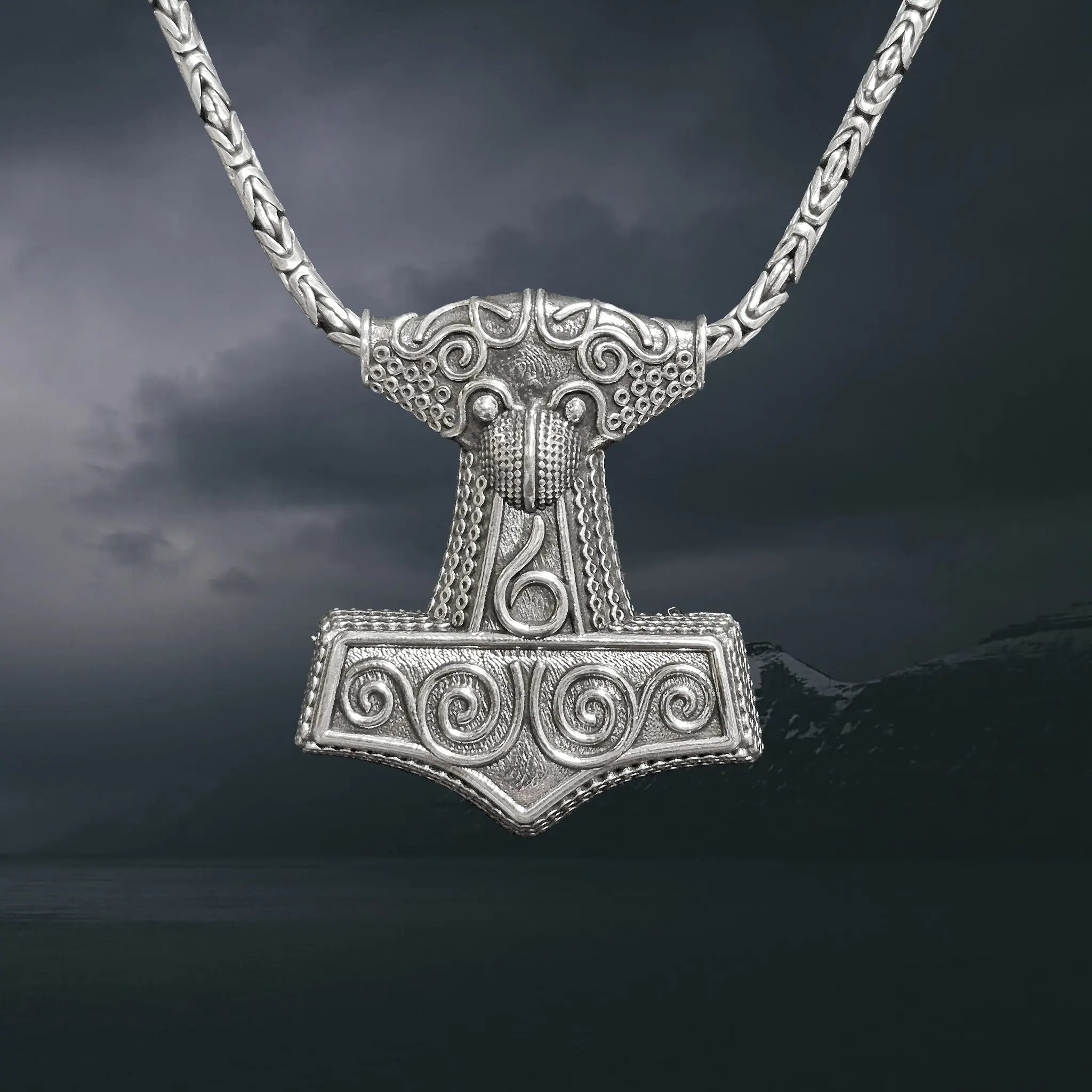 Large Silver Skåne Thor's Hammer Pendant Replica on 3mm Silver King Chain