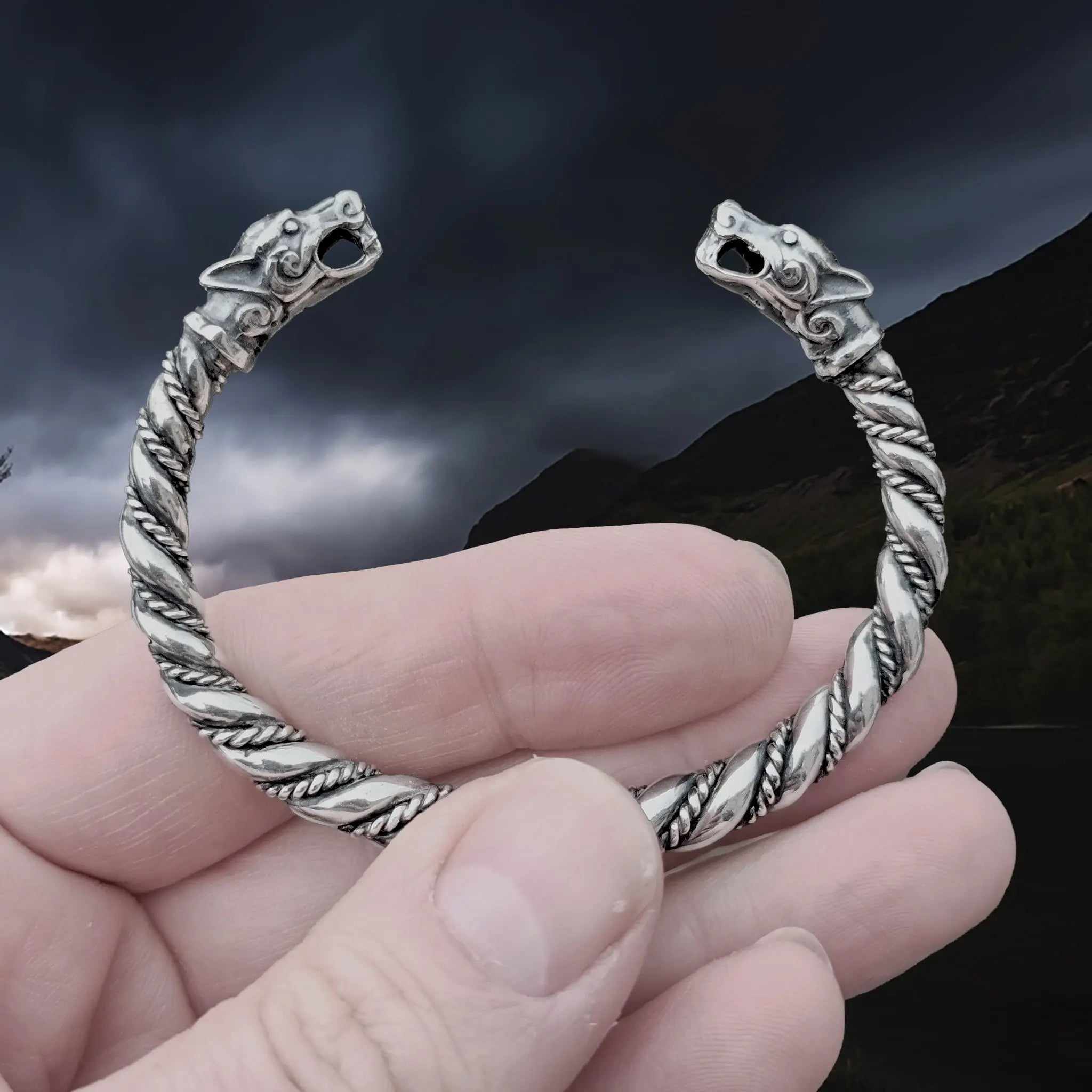 Twisted Silver Viking Bracelet / Arm Ring With Ferocious Wolf Heads in Hand