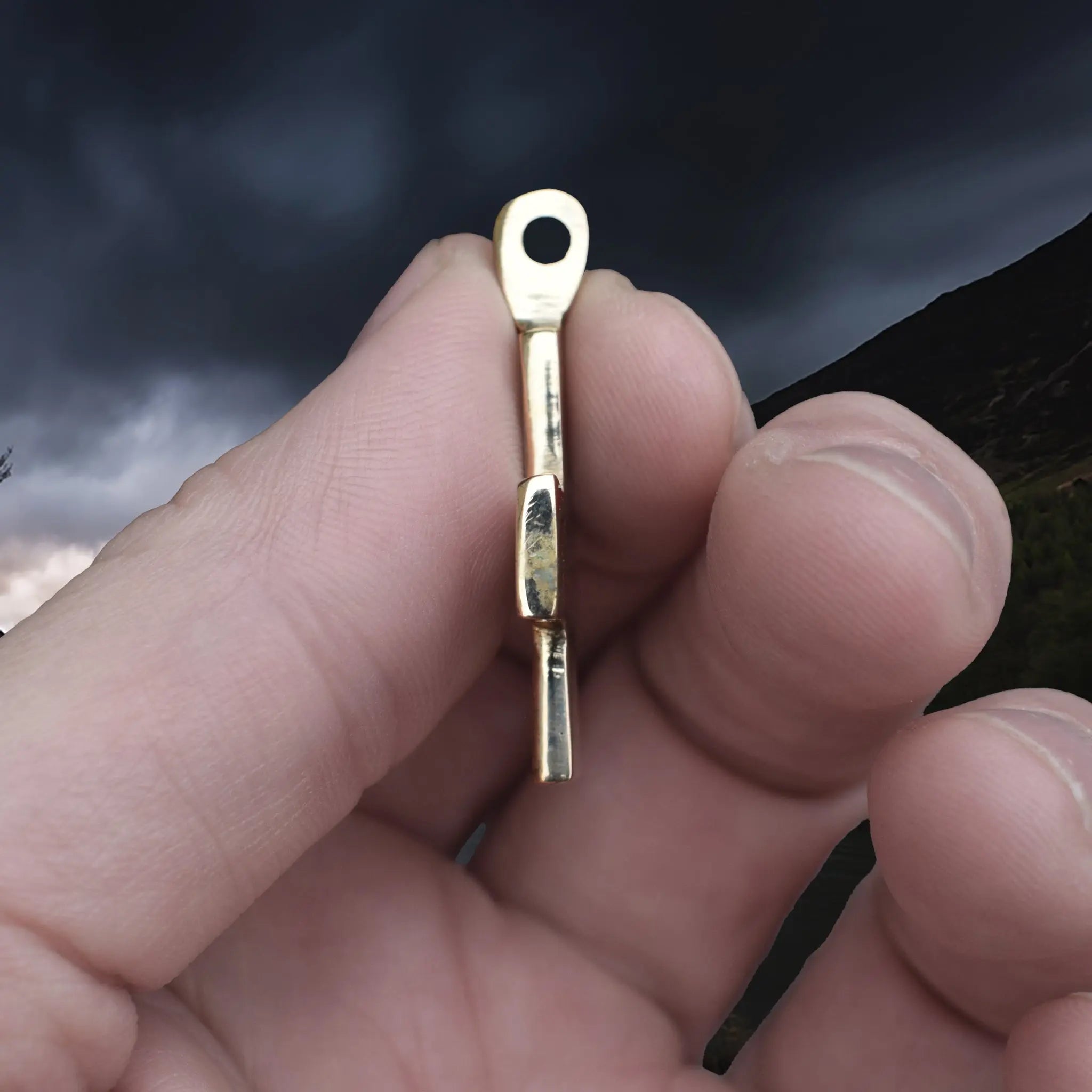 Bronze Replica Viking / Saxon Cross / Crucifix Pendant with 5 Dot Pattern in Fingers - Side View