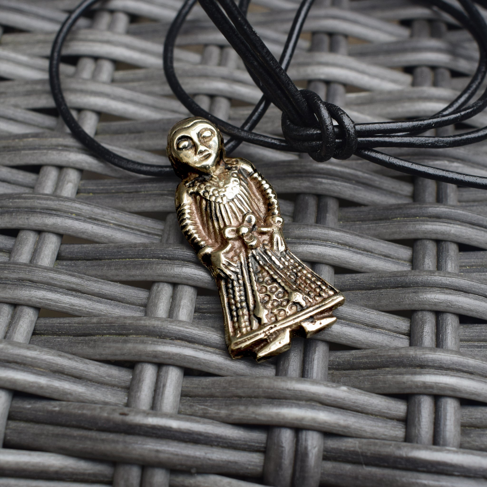 Large Bronze Viking Woman Pendant Replica from Revninge, Denmark on Leather Cord on Whicker