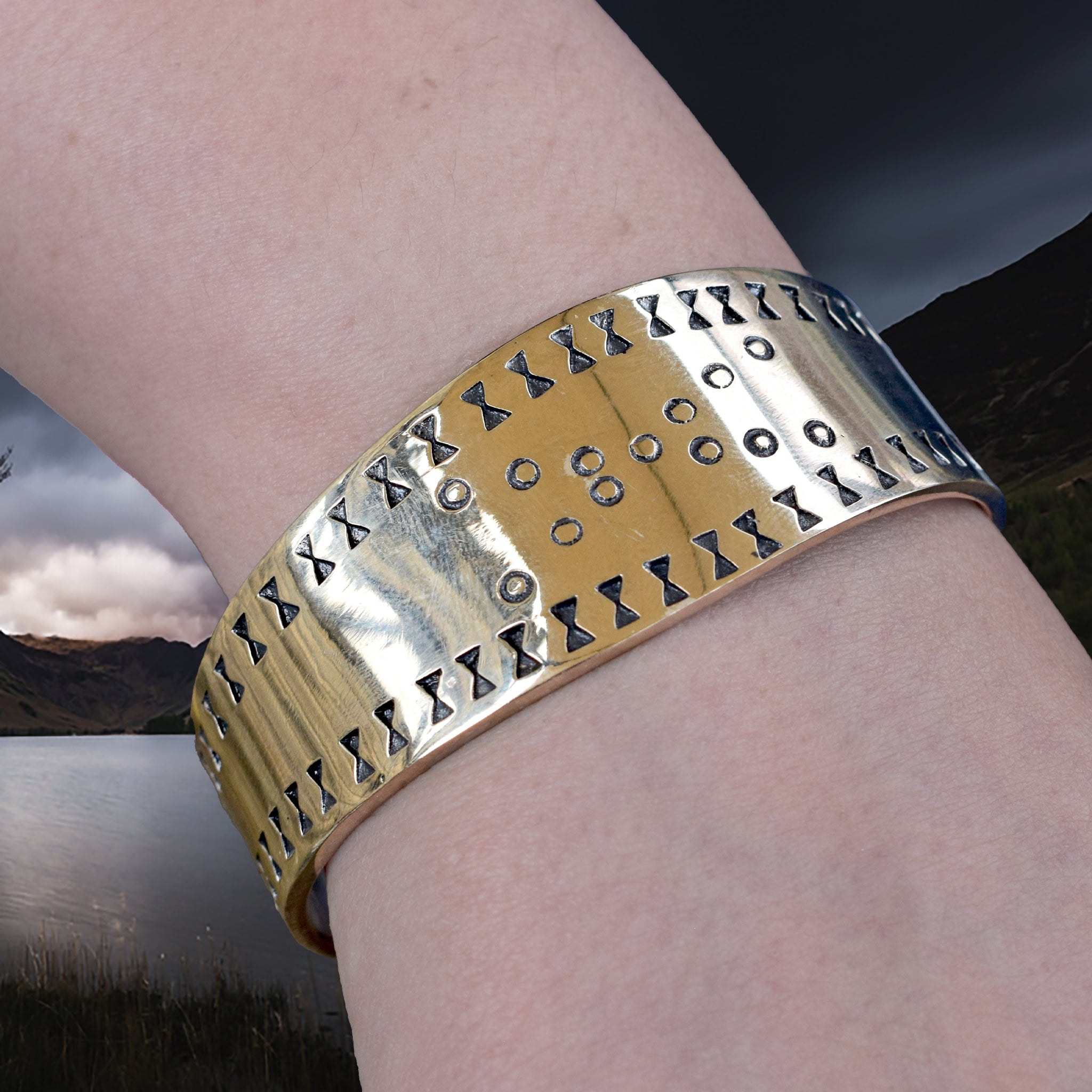 Bronze Viking Bracelet / Arm Ring Replica from Cuerdale on Woman's Arm