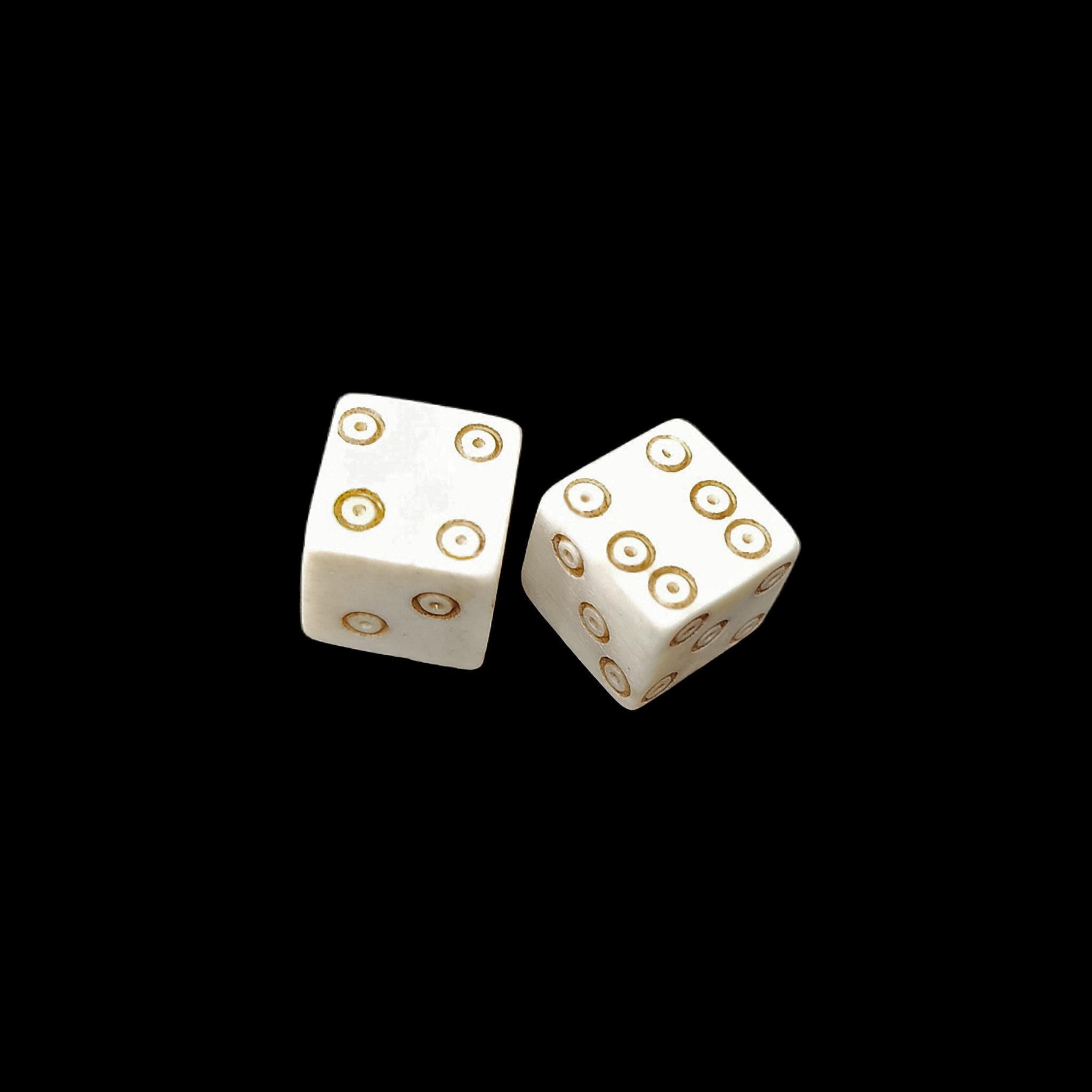 Medium Bone Dice With Brown Dot and Rings Marks x 2