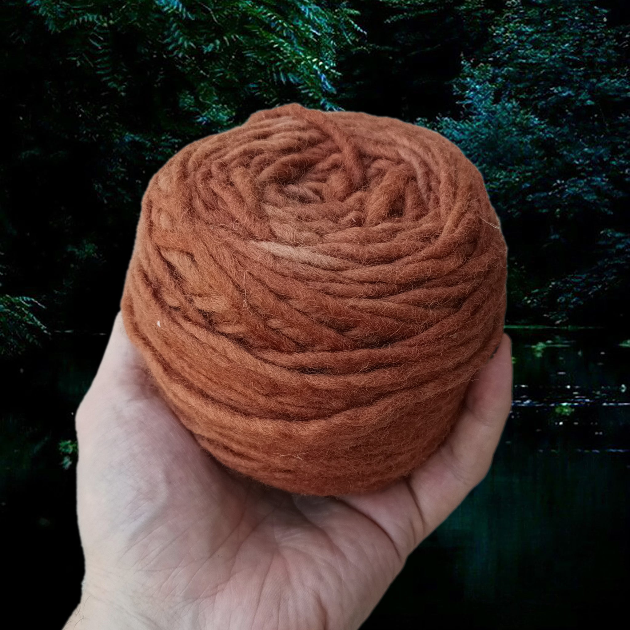 100g Nalbinding Wool Yarn Ball 1/1 - Brown