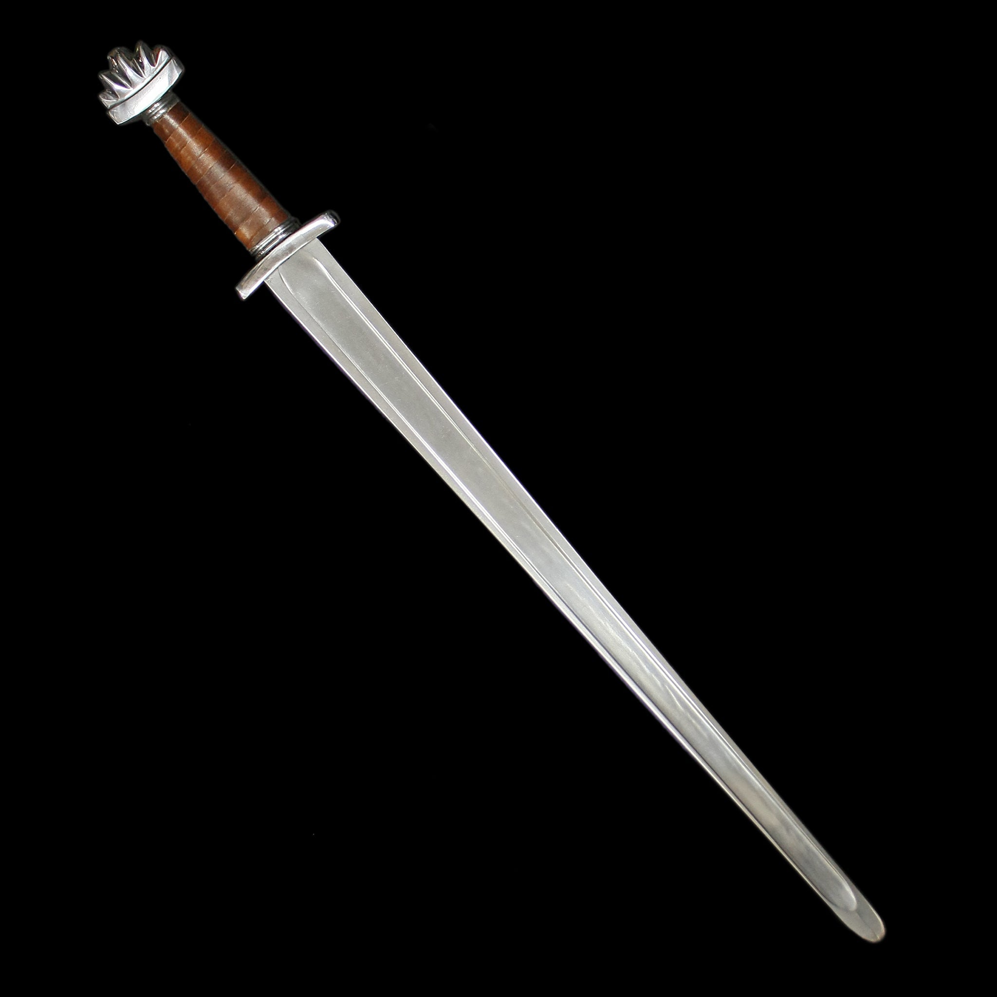 Viking / Saxon Sword with 5 Lobe Pommel