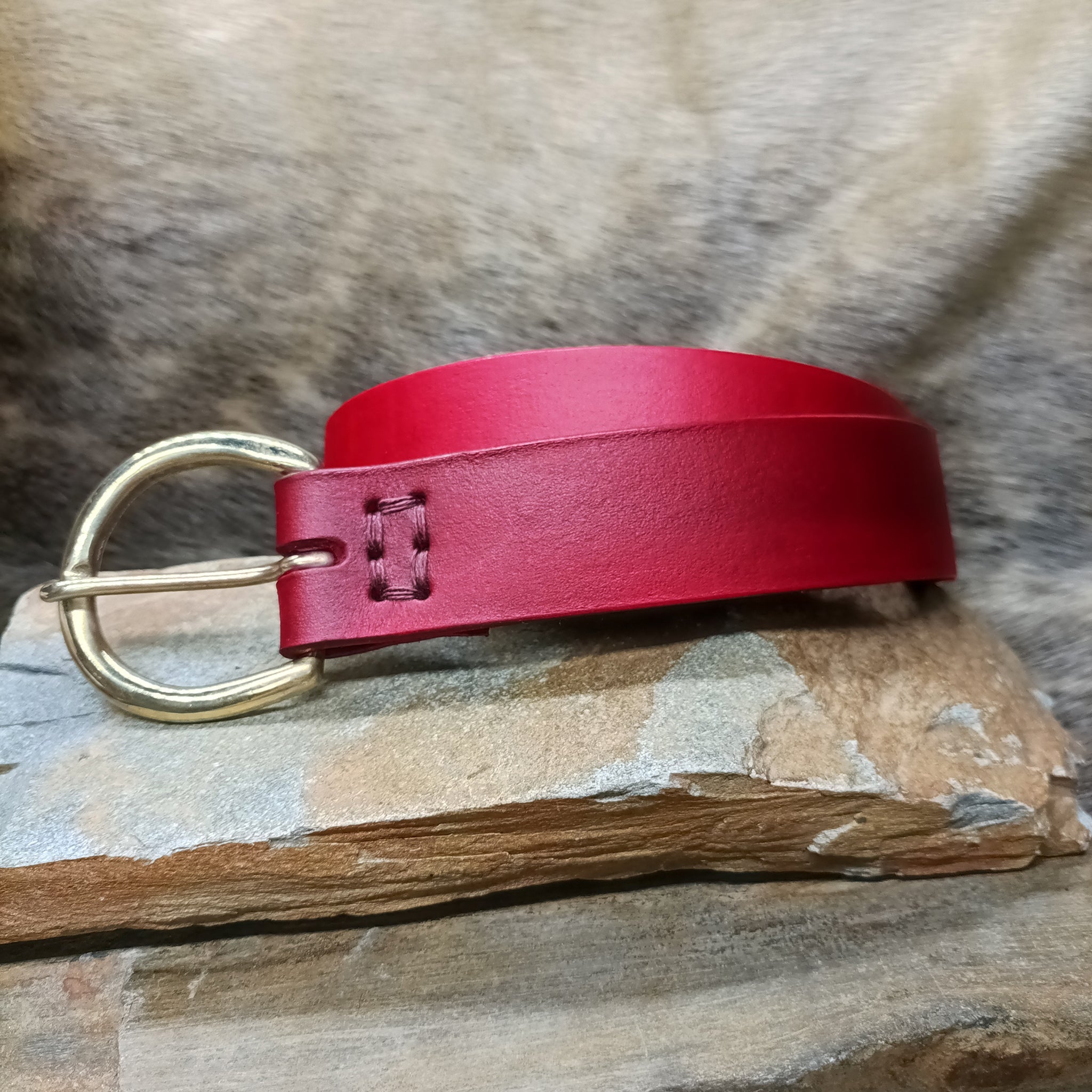 Long Leather Viking Belt with Brass Buckle - 38mm Red - on Rock