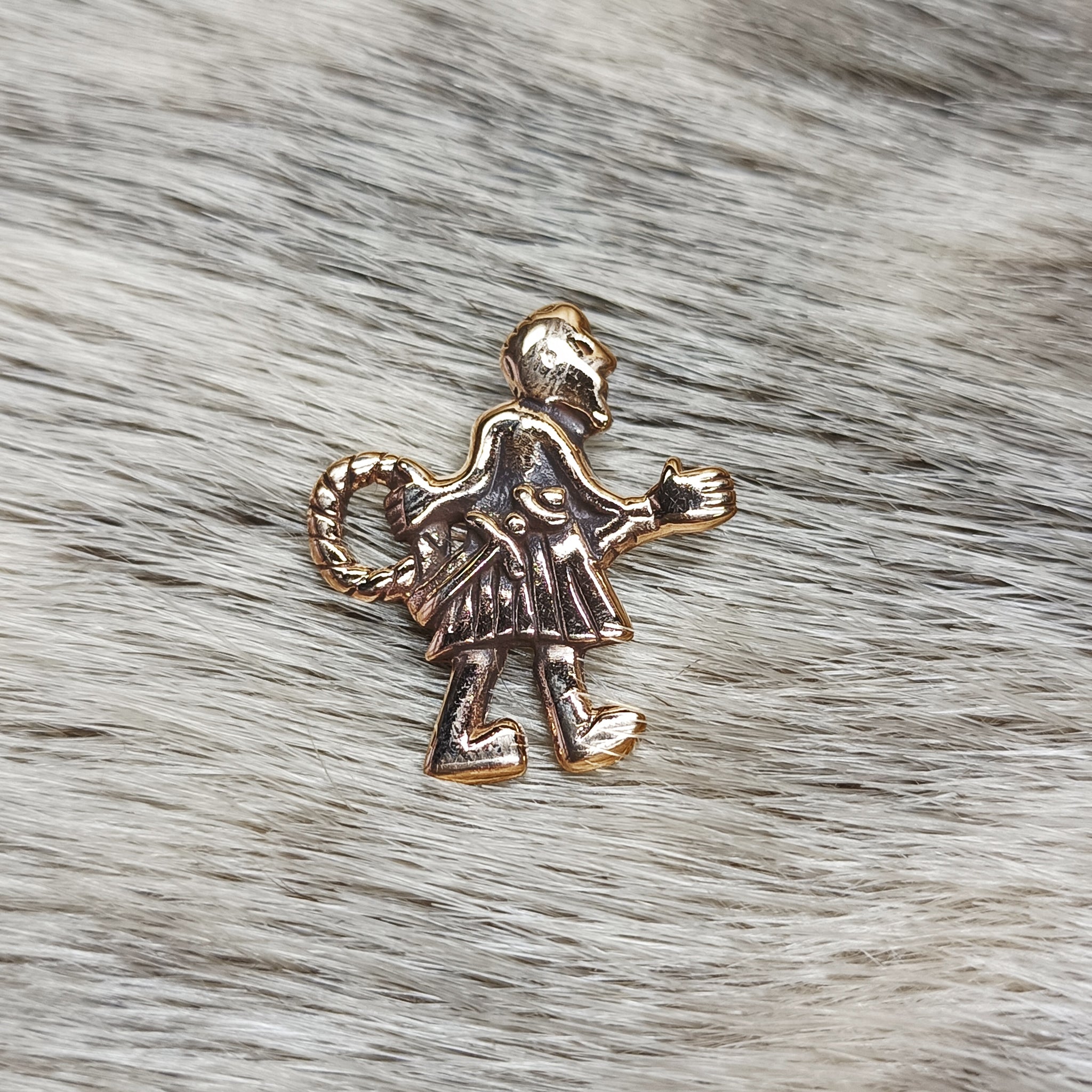 Bronze Fafnir Viking Pendant on Fur