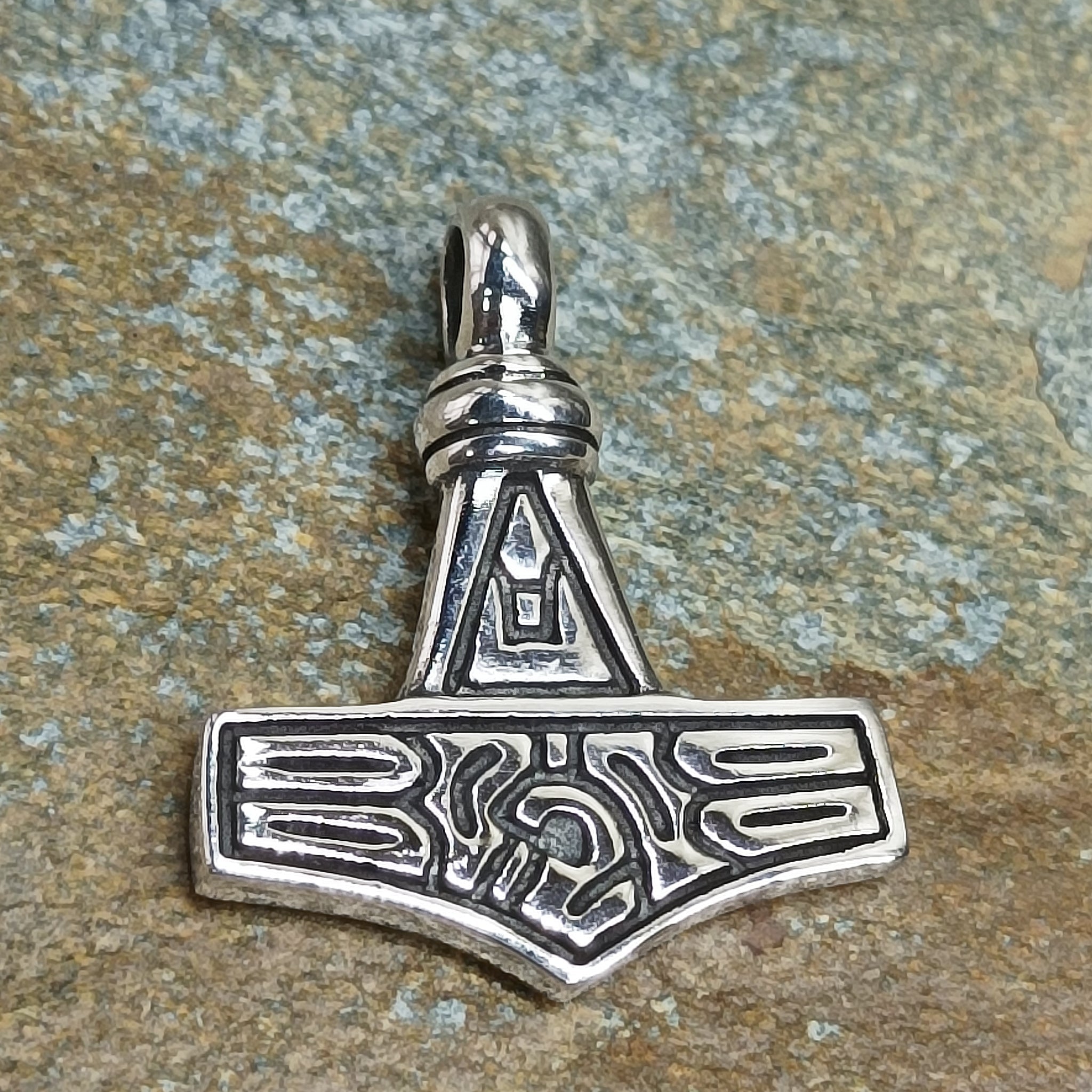 Silver Gotland Replica Thors Hammer Pendant on Rock