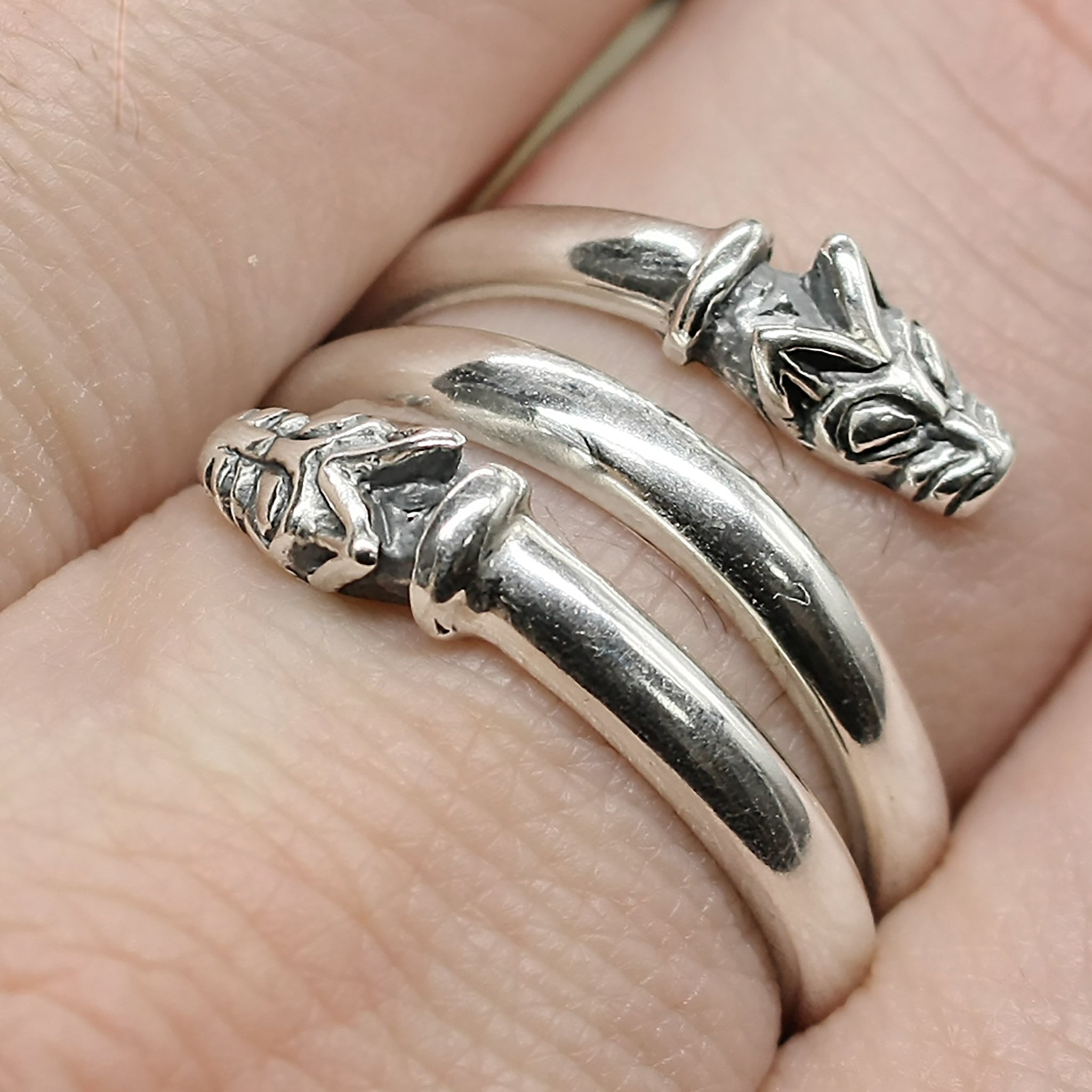 Sterling silver spiral ring with two Icelandic Viking wolf heads - Large Size