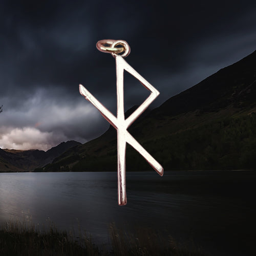 Safe Travel Rune Viking Pendant in Solid Bronze