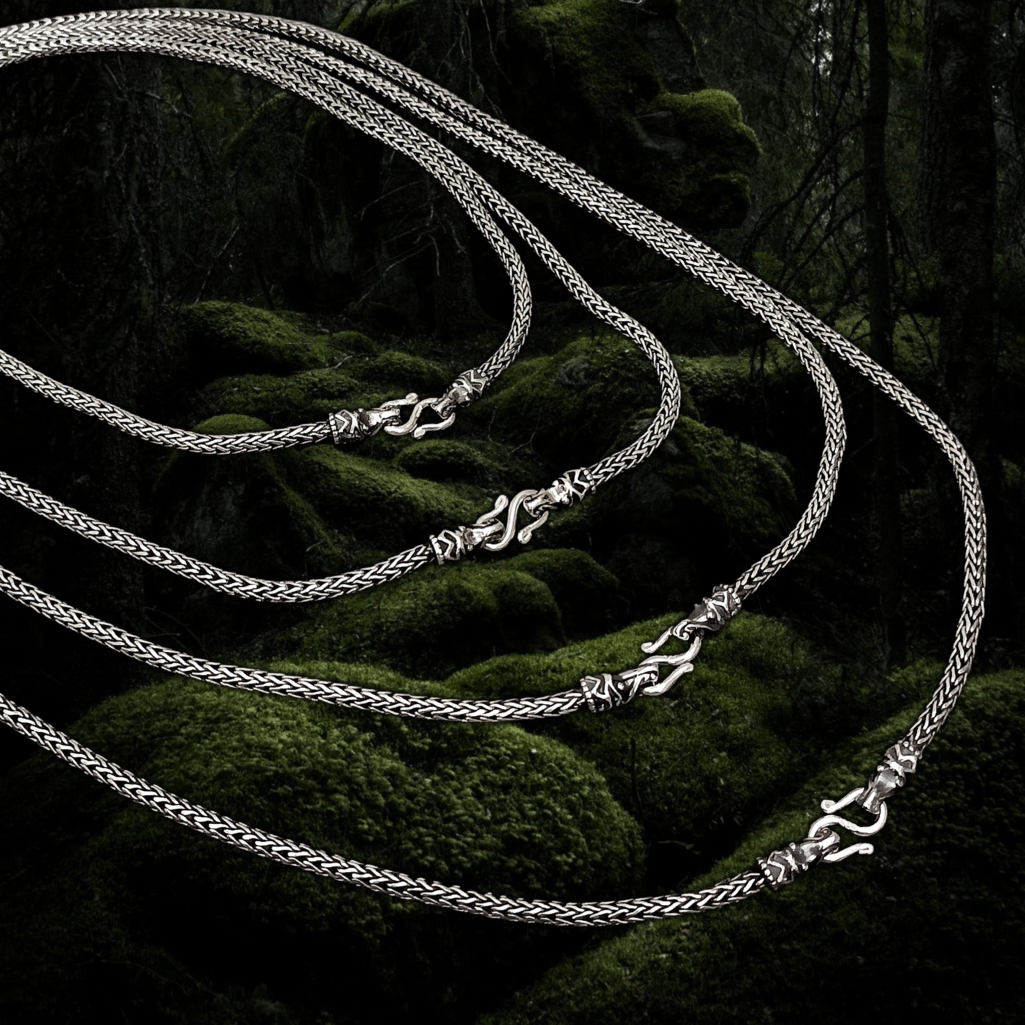 3.5mm Silver Snake Chain Necklaces - Gotland Dragon Heads in 4 Different Lengths