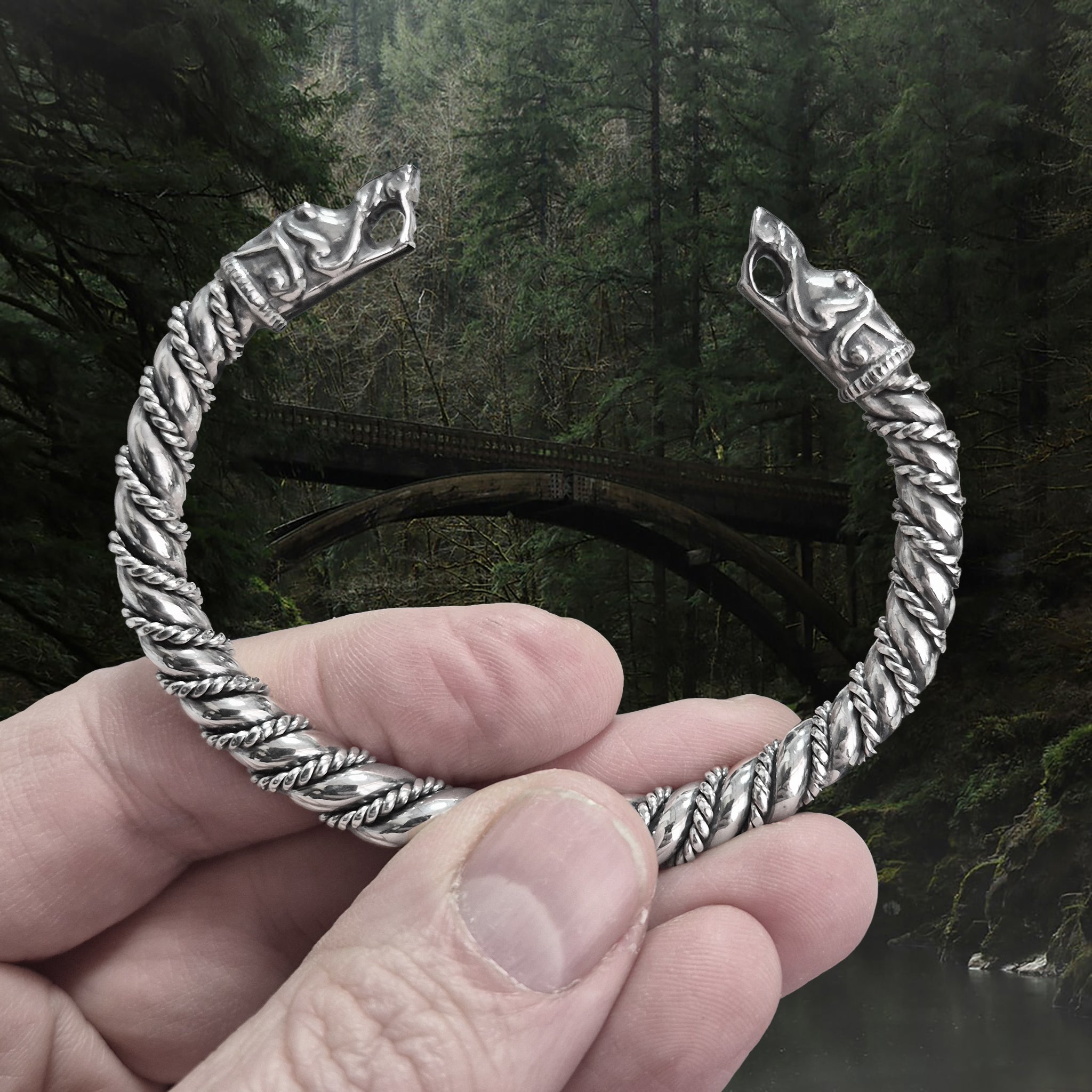Twisted Silver Arm Ring / Bracelet With Gotlandic Dragon Heads in Fingers