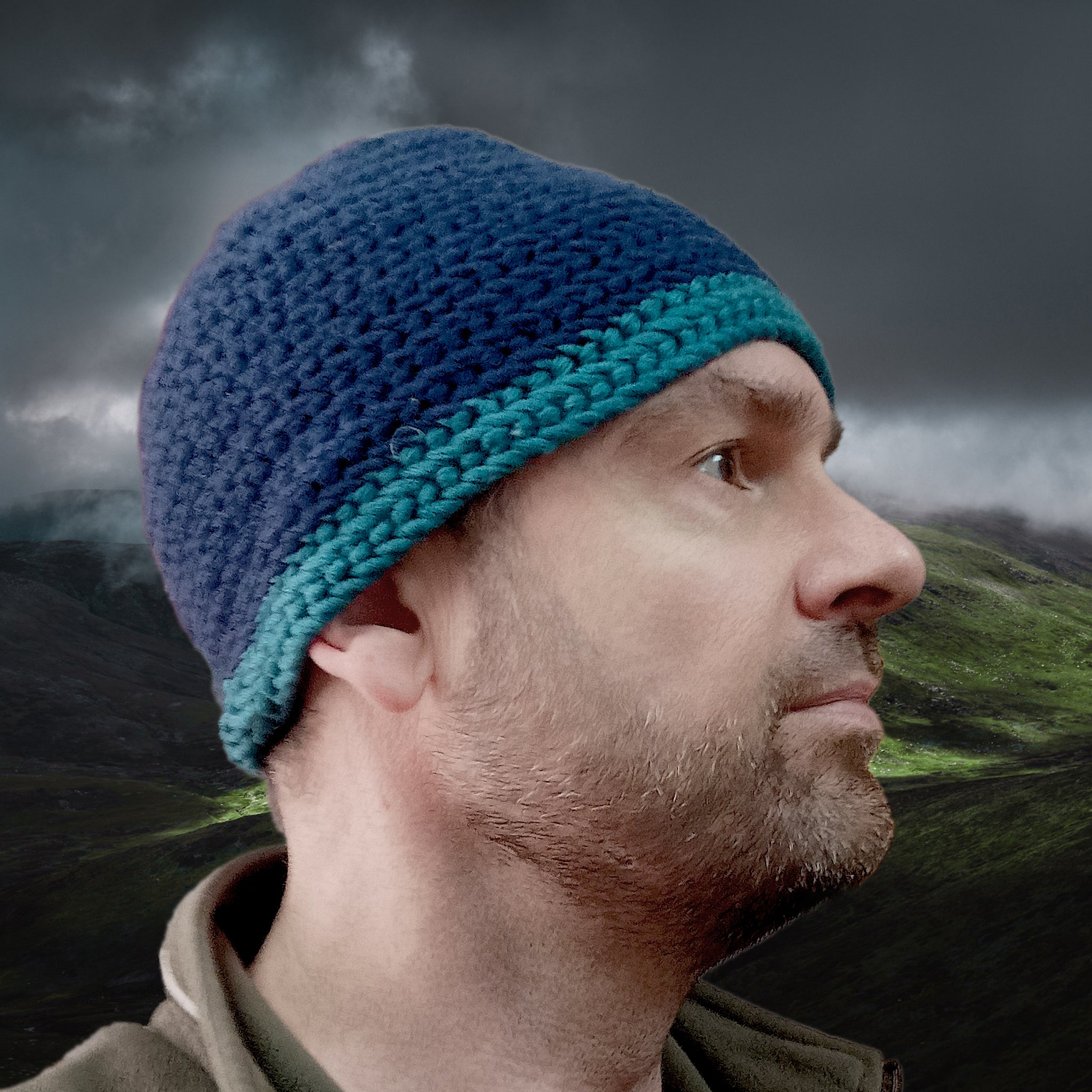 Handmade Wool Viking Nalbinding Hat - Dark Blue with Teal Rim