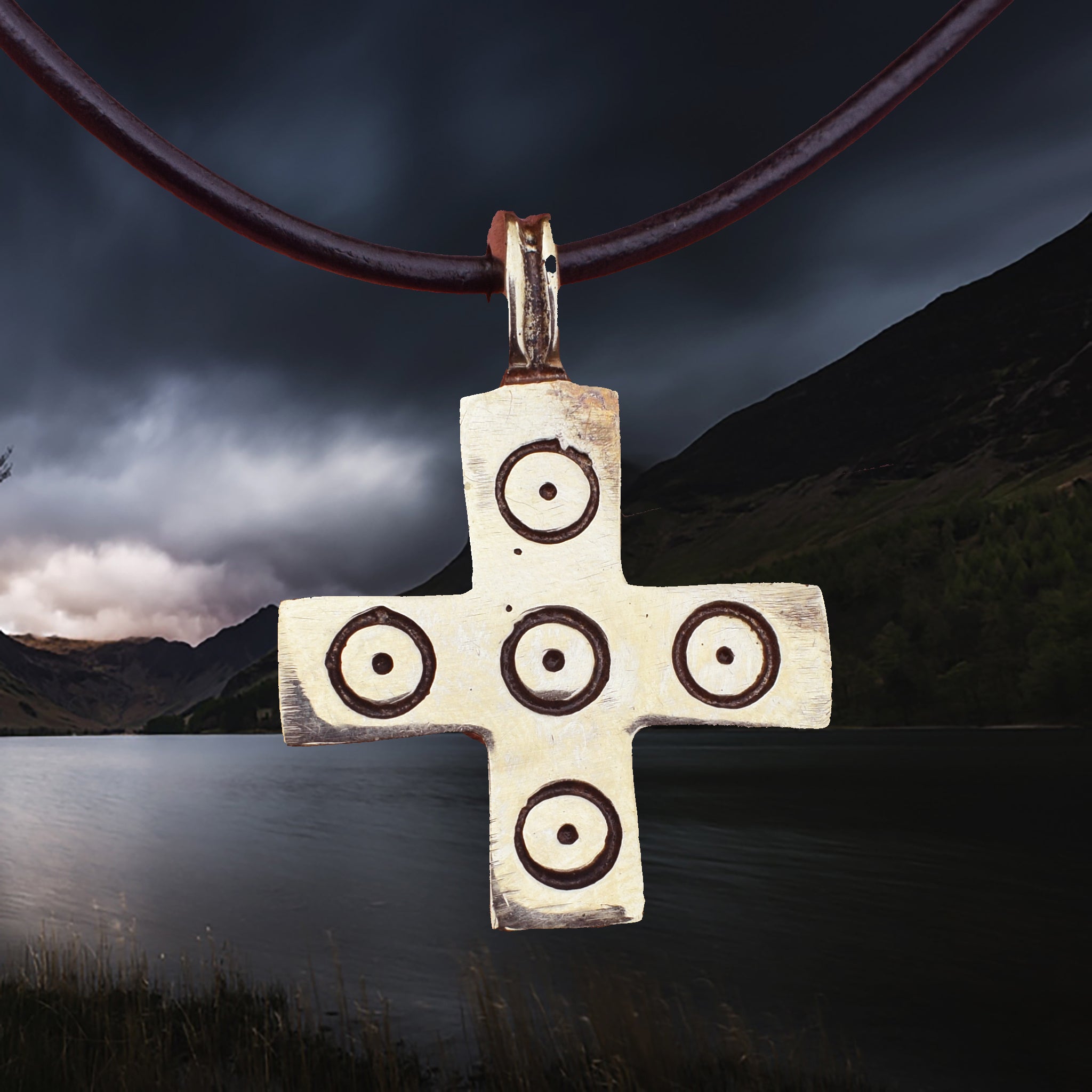 Bronze Replica Viking / Saxon Cross / Crucifix Pendant with 5 Dot Pattern