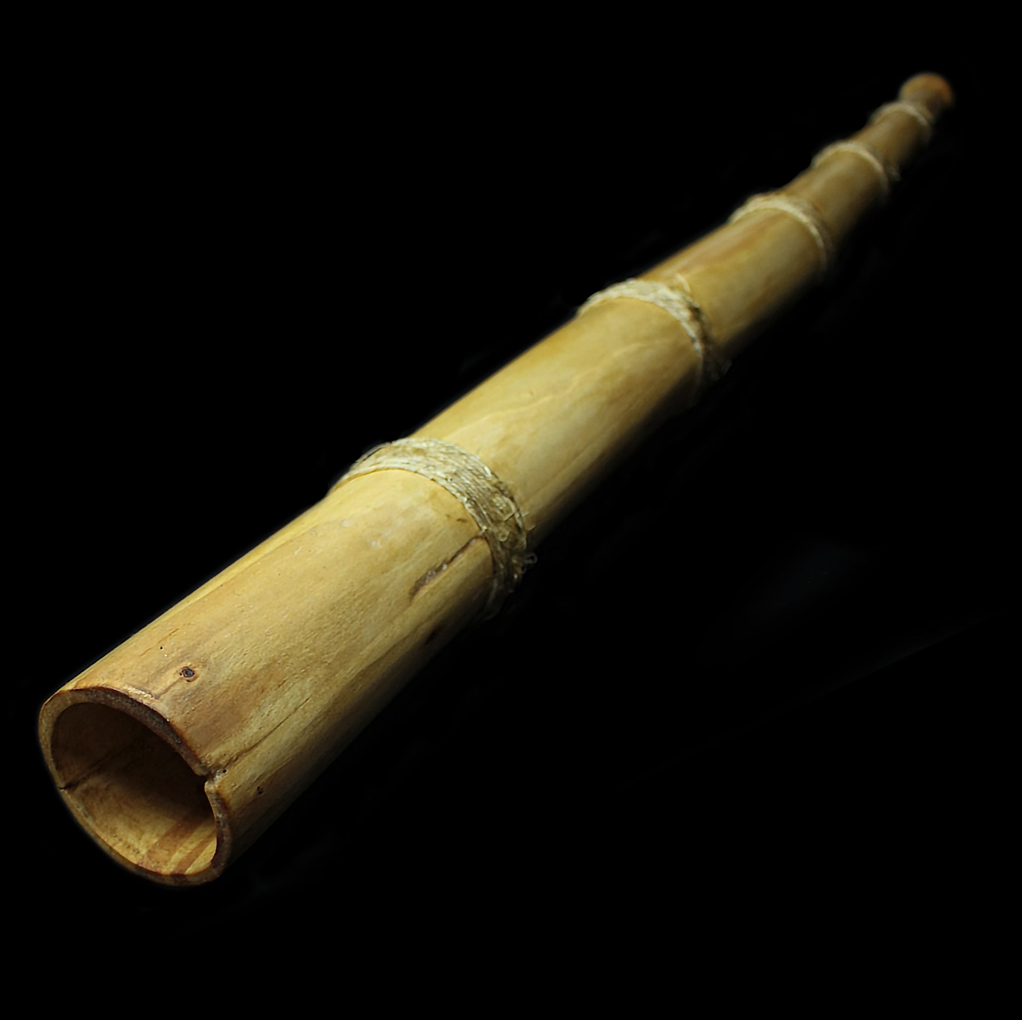 Handmade Replica Viking Age War Horn in Natural Willow Wood - Sound End