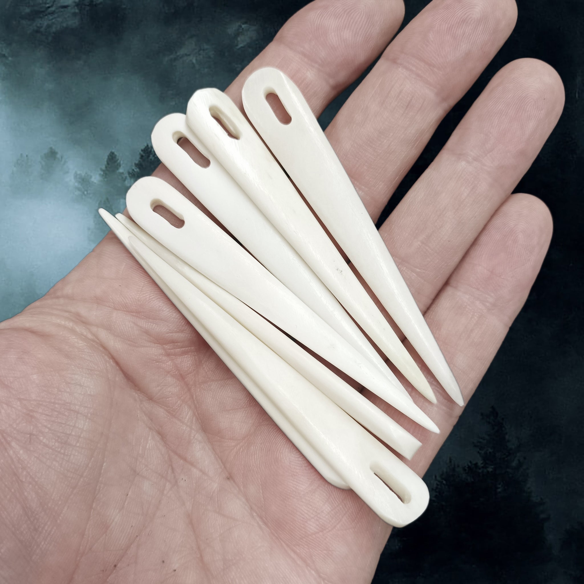 Bone Nalbinding Needles in Bunch - Small - On Hand