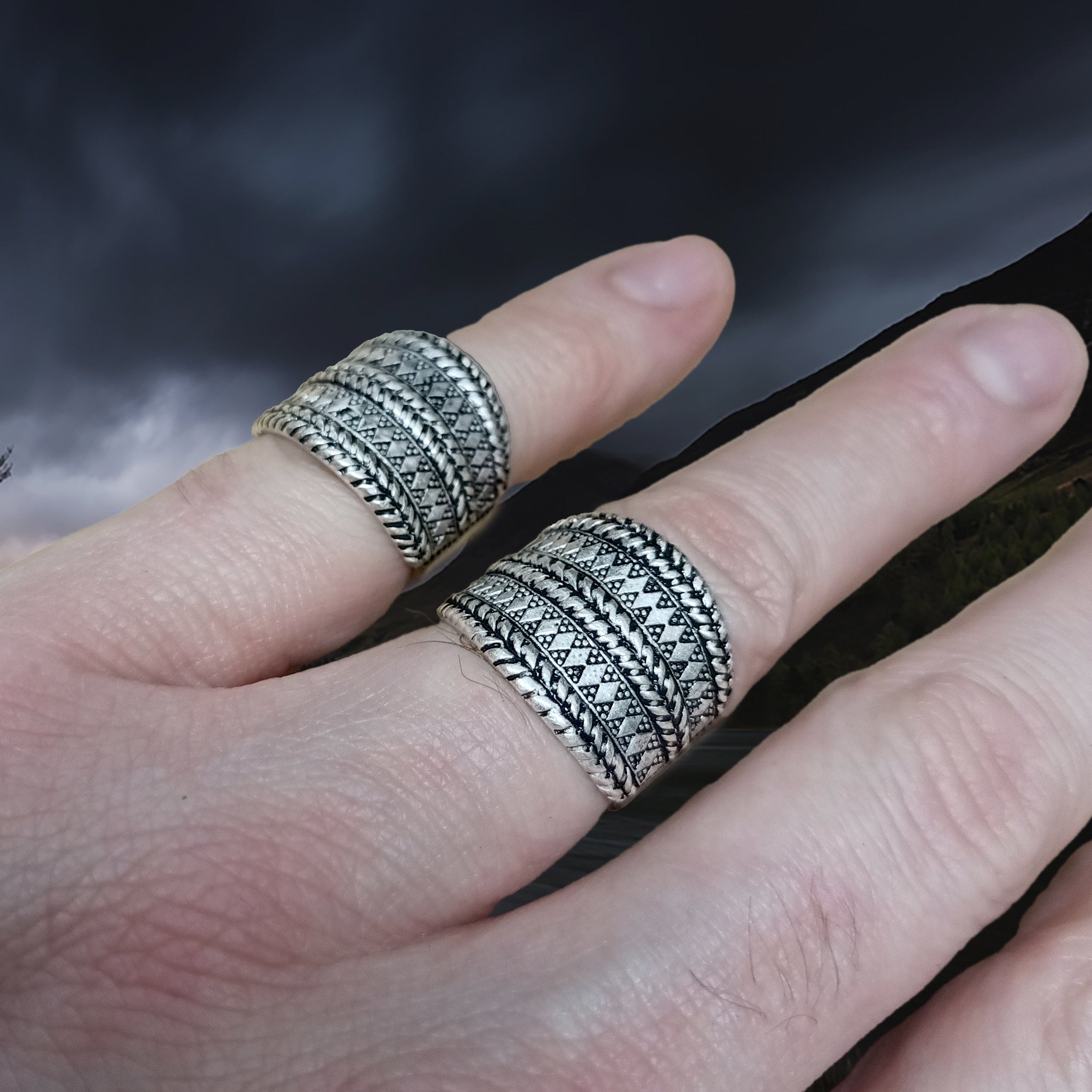 Silver Plated Replica Ring with Decorated Viking Design on Fingers