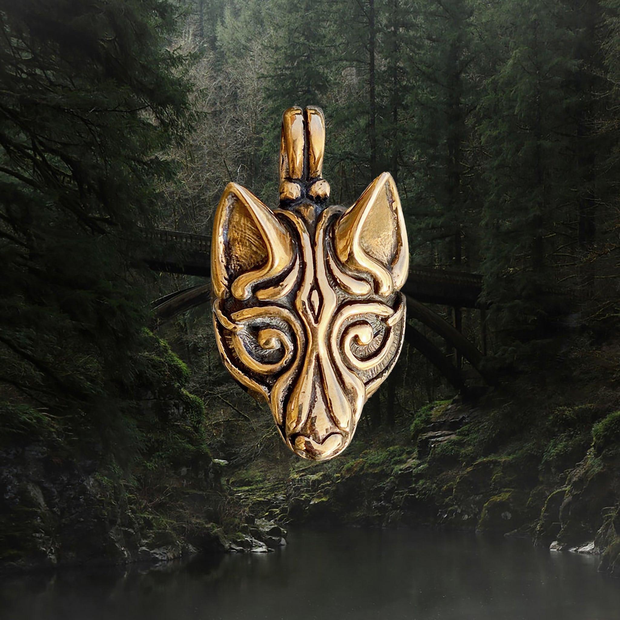 Viking Wolf Head Pendant in Bronze - Viking Jewelry