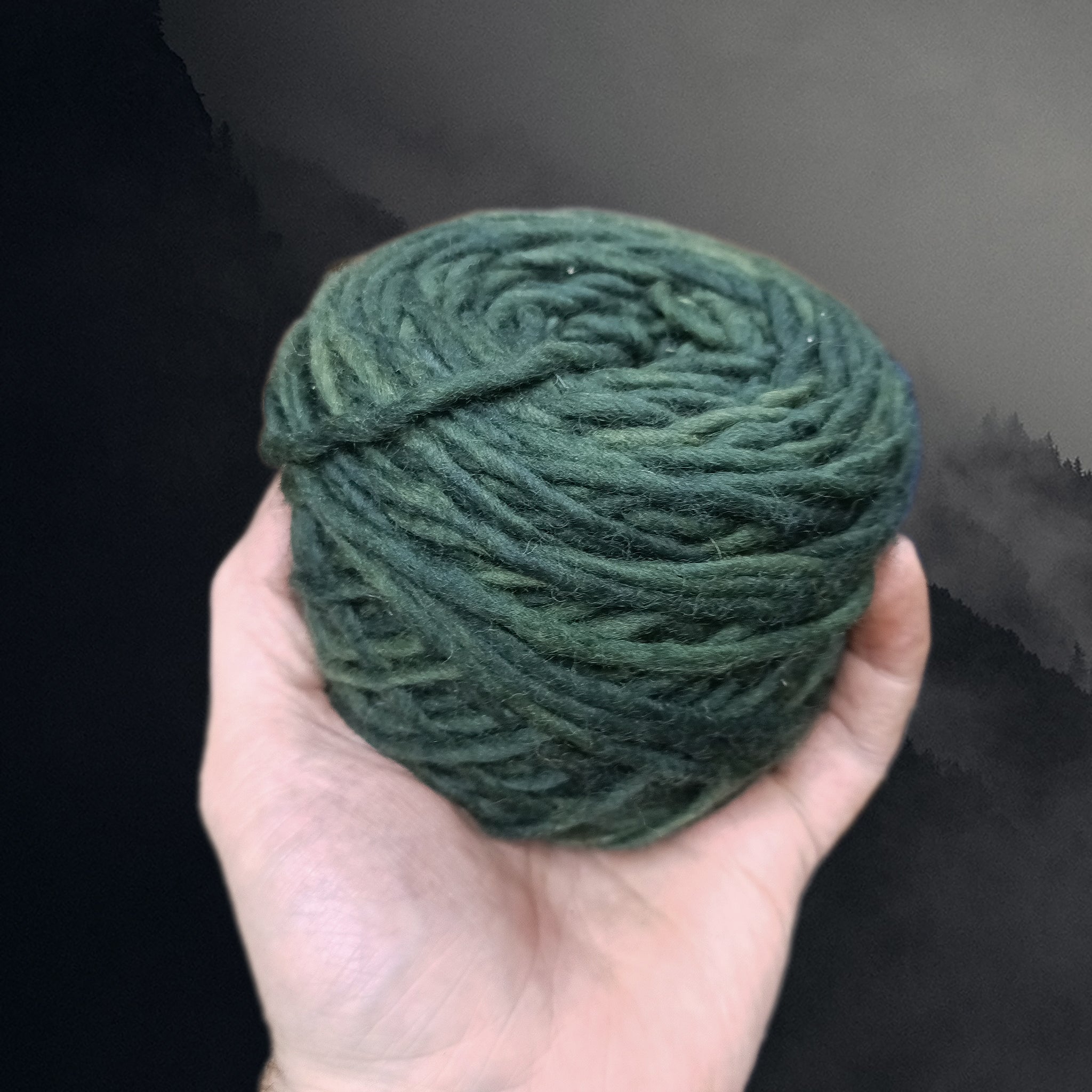 100g Nalbinding Wool Yarn Ball 1/1 - Forest Green