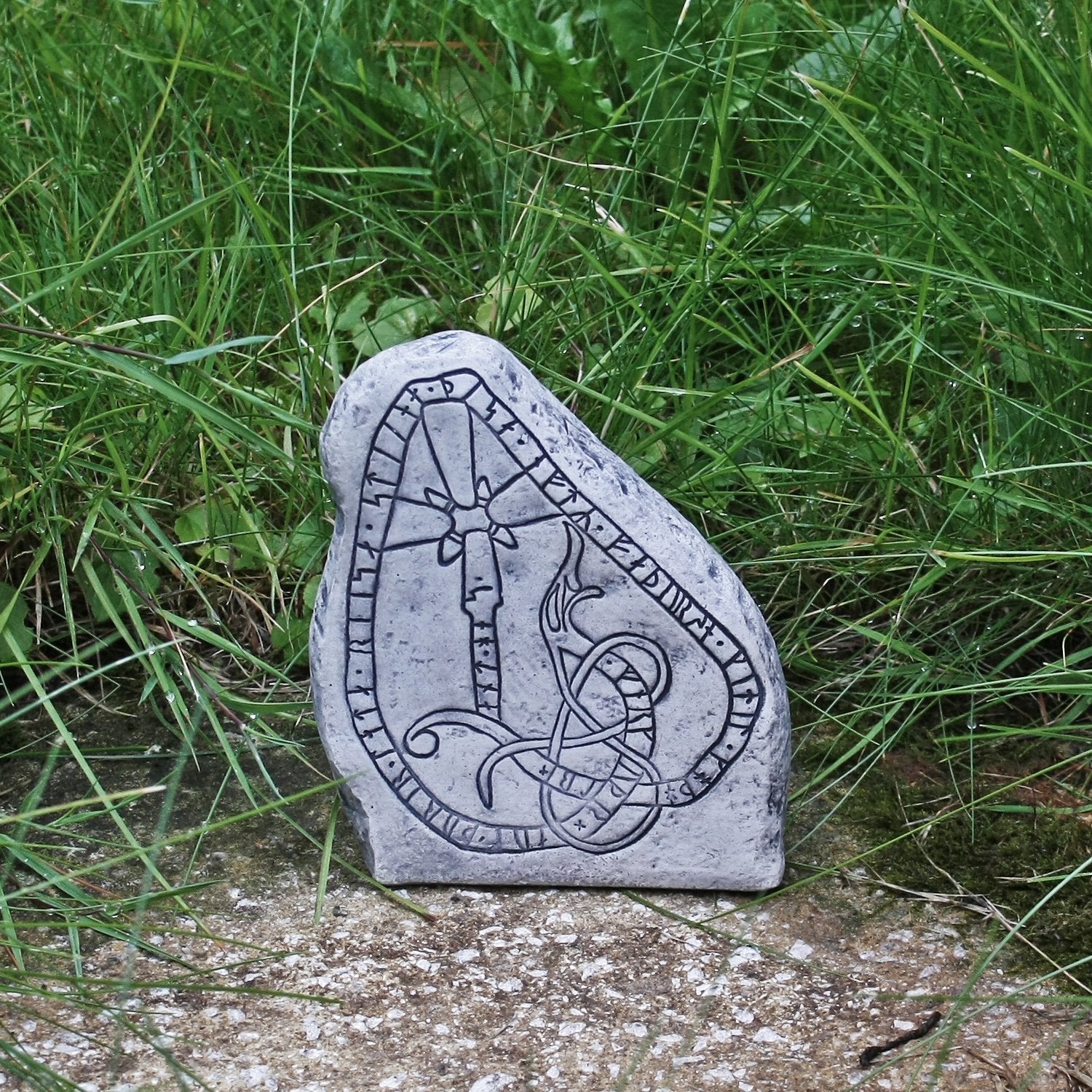 Runestone From Vilunda Uppland - Runestones