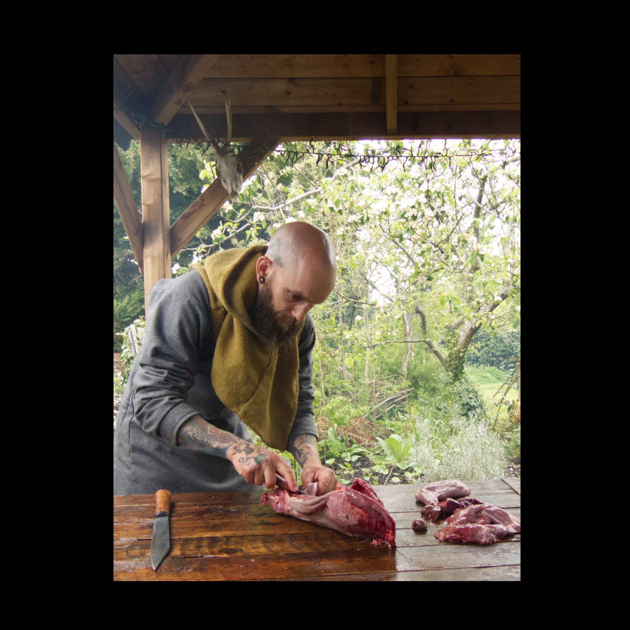 Eat Like a Viking Book Vol 2 - Stewed Hare Preparation