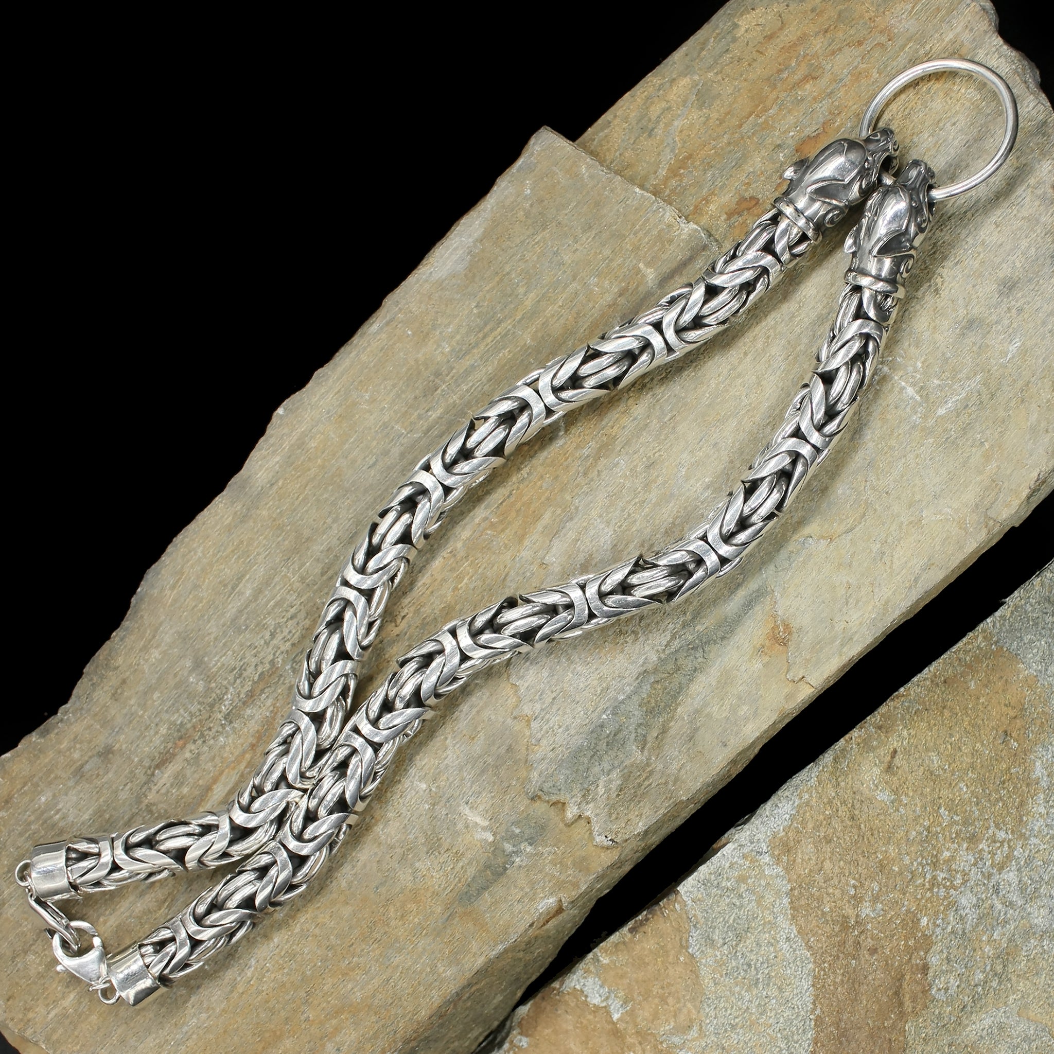10mm Silver Double King Chain Necklace with Ferocious Wolf Heads on Rock