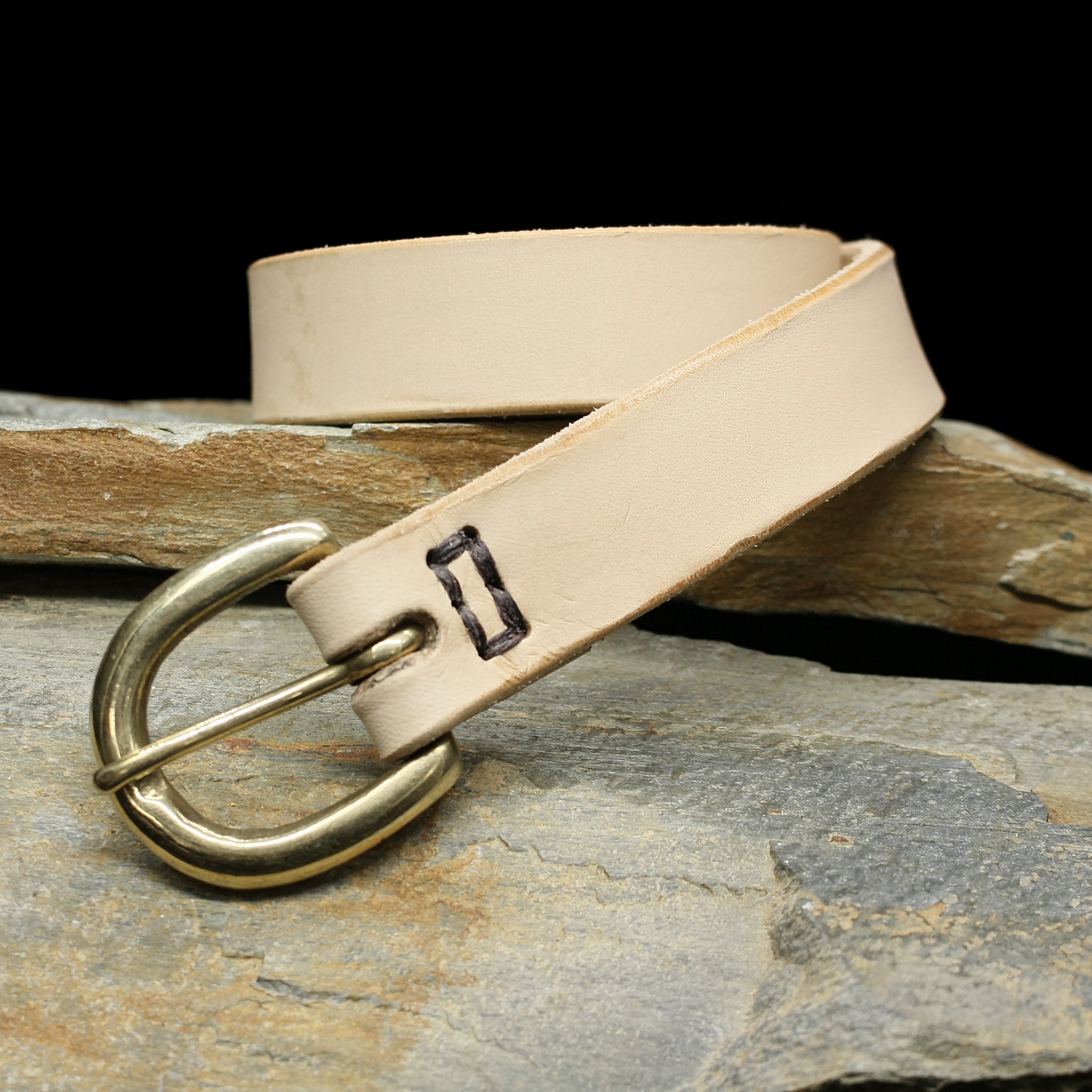 25mm (1 inch) leather Viking belt with brass buckle - Natural Veg Tan