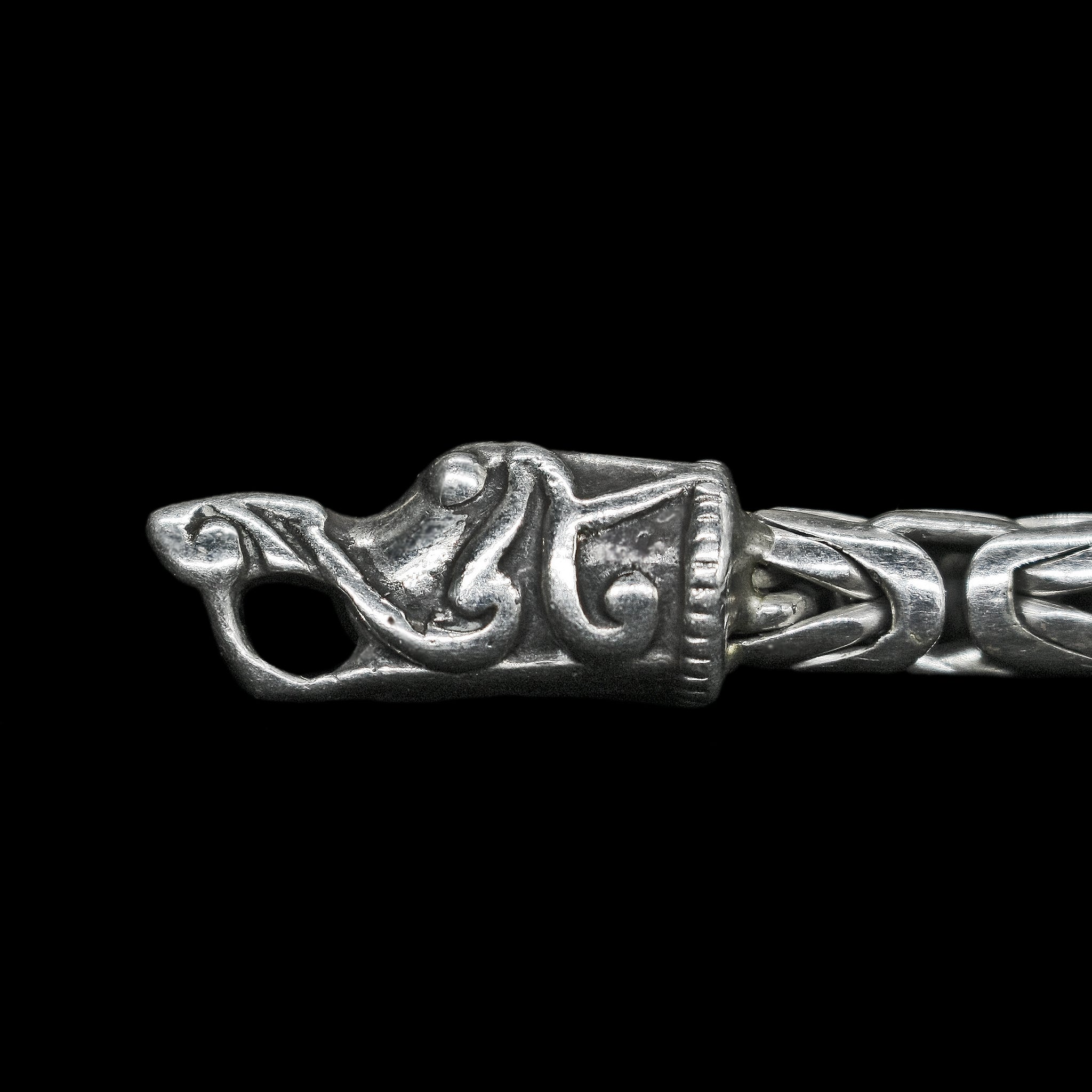 Silver Gotland Dragon Head Terminal on 5mm King Chain