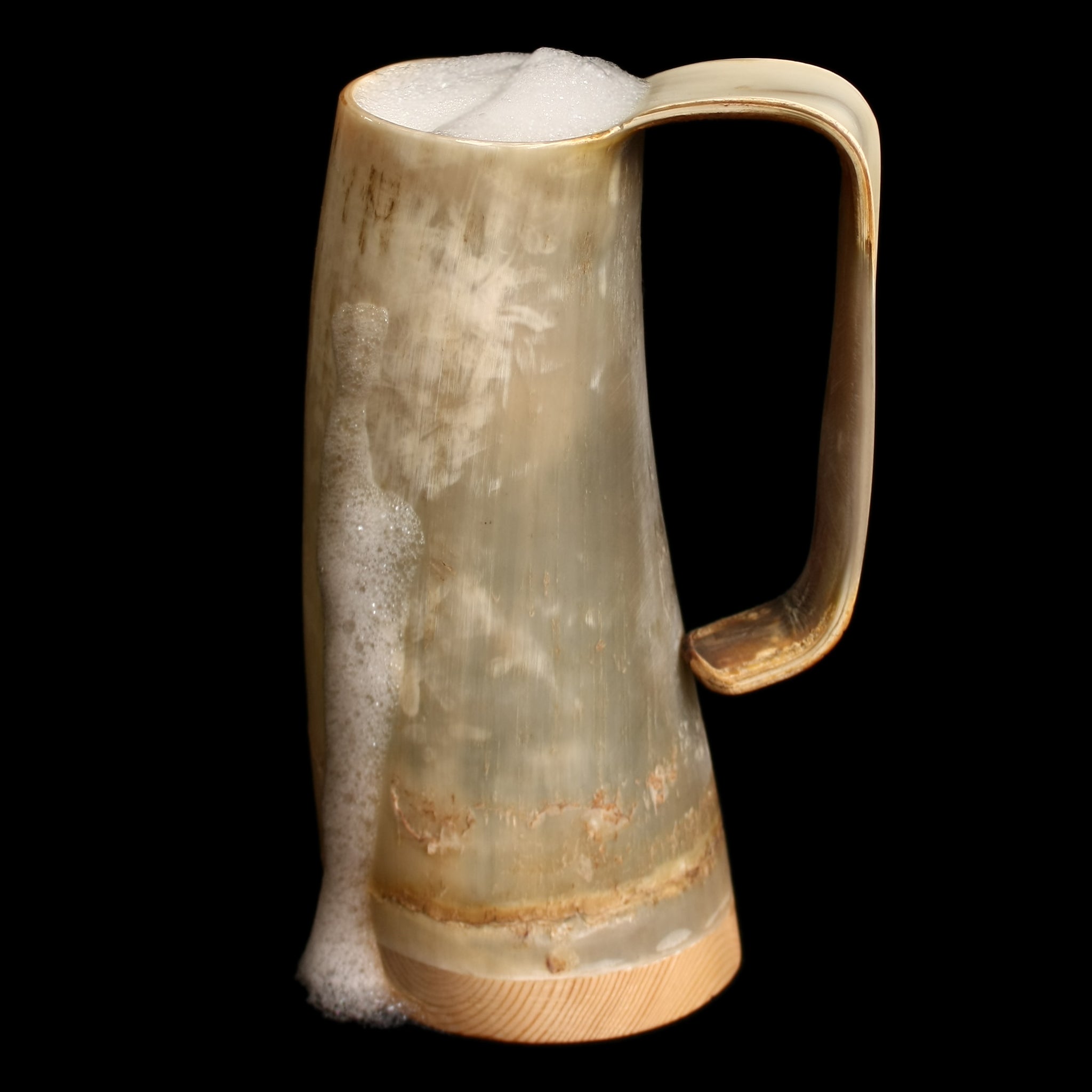 Game of Thrones Large Horn Beer Mug with Beer - Viking Feasting Supplies