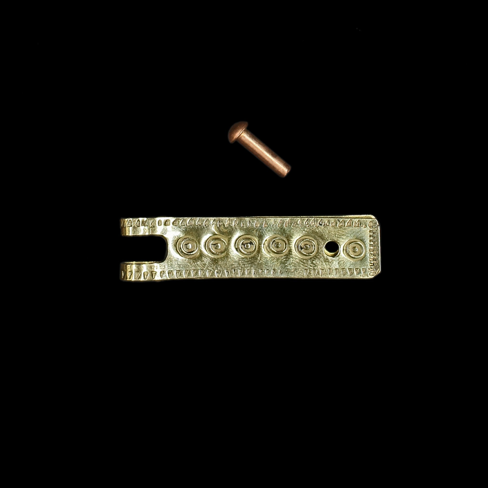 Embossed Brass Buckle Plates with Copper Rivet - 12mm