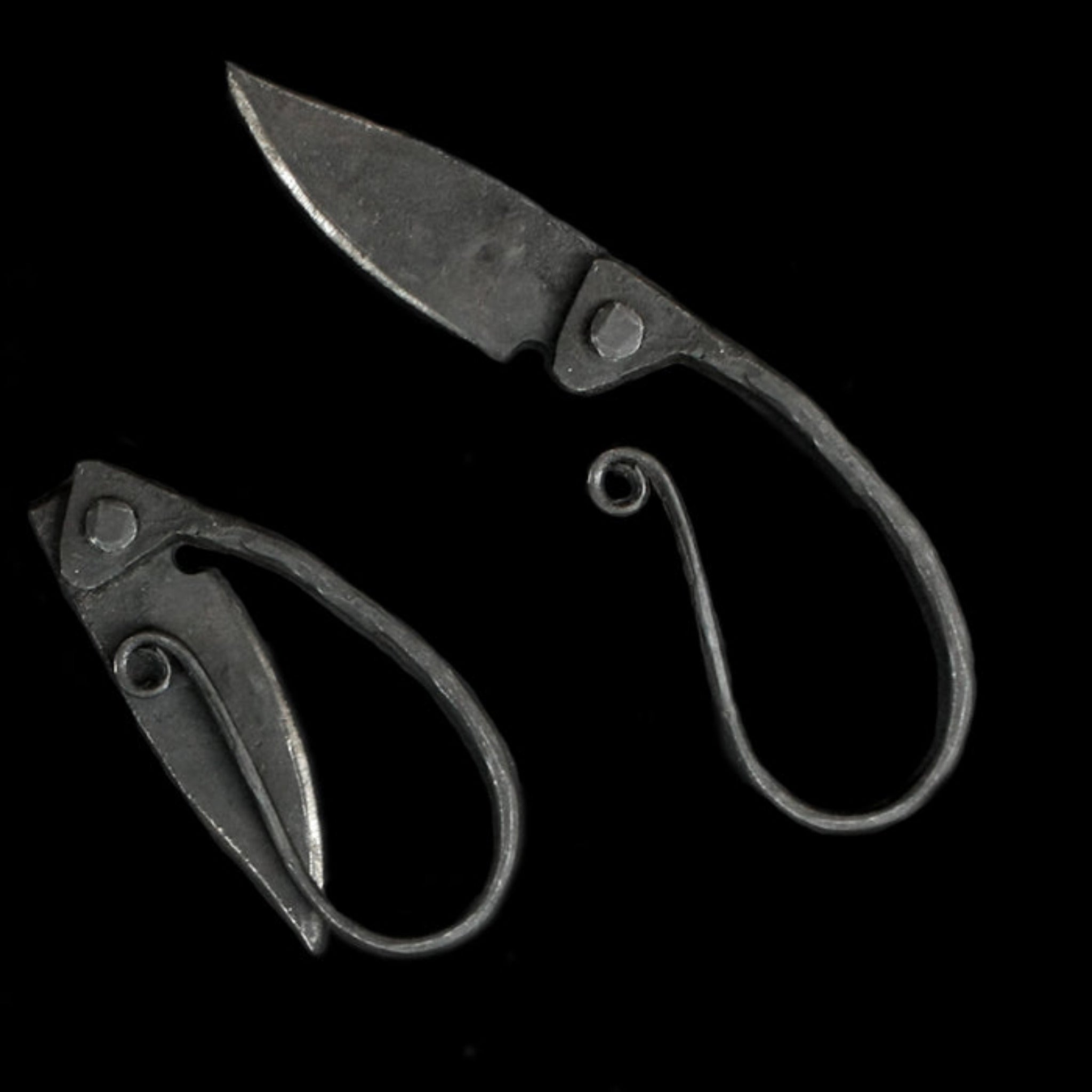 Iron Age Finger Knife / Neck Knife - Irongate Armory